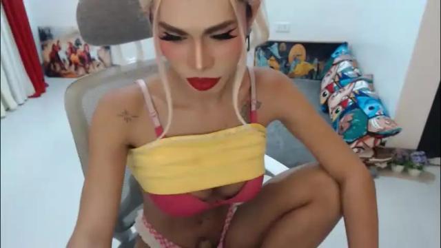 Image 4 of angelic_face_808 Stream on Chaturbate on 2 months ago