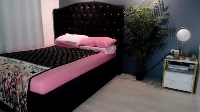 Image 4 of angelic_sex69 Stream on Chaturbate on 19 months ago