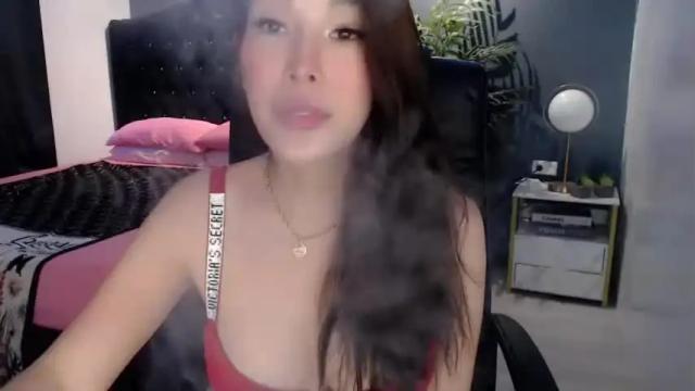 Image 3 of angelic_sex69 Stream on Chaturbate on 19 months ago