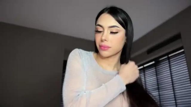 Image 2 of angelica_pornstar Stream on Chaturbate on 13 months ago