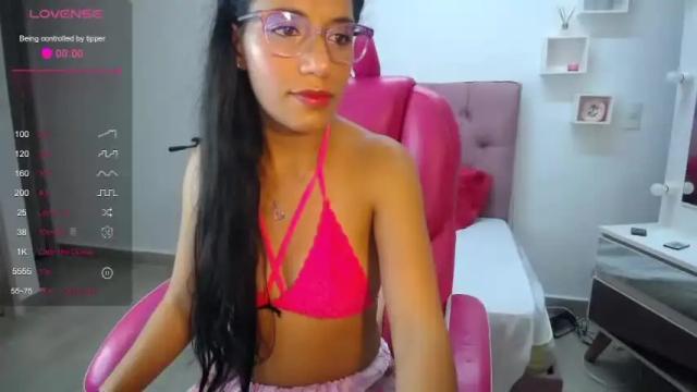 Image 8 of angelica_sex1 Stream on Chaturbate on 17 months ago