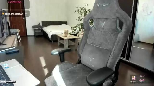 Image 8 of angelicaquiet1 Stream on Chaturbate on 2 months ago