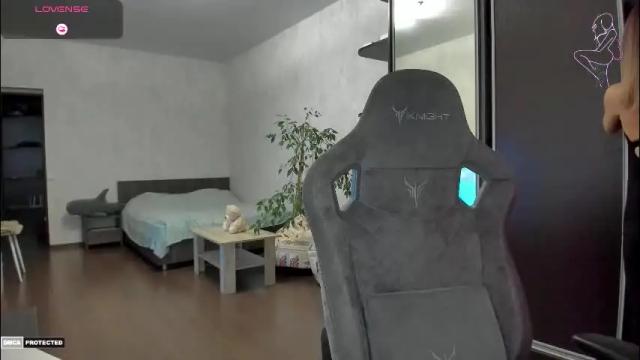 Image 3 of angelicaquiet1 Stream on Chaturbate on 1 month ago