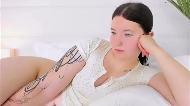 Image 11 of angelicmoon Stream on Chaturbate on 1 month ago