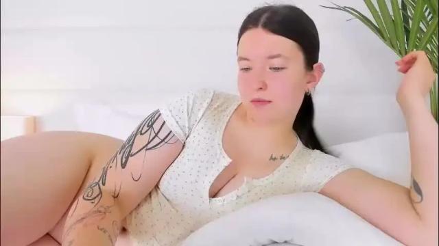 Image 7 of angelicmoon Stream on Chaturbate on 1 month ago
