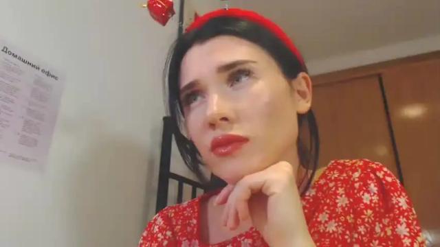 Image 2 of angelina___jolie Stream on Chaturbate on 16 months ago