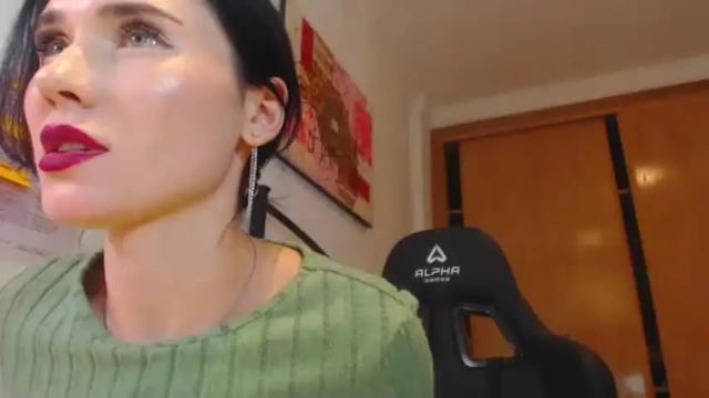 Thumbnail 1, angelina___jolie's Stream at Chaturbate, 15 months ago