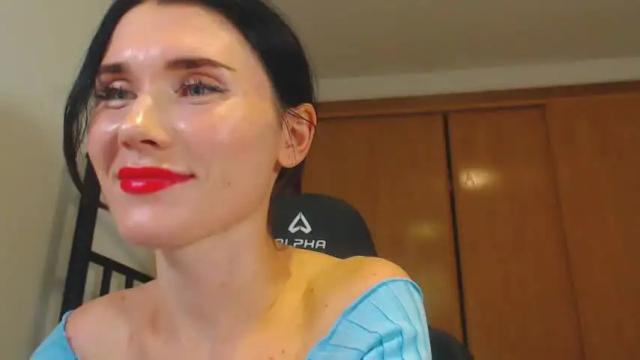 Image 10 of angelina___jolie Stream on Chaturbate on 15 months ago