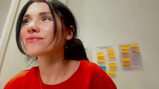 Image 7 of angelina___jolie Stream on Chaturbate on 15 months ago