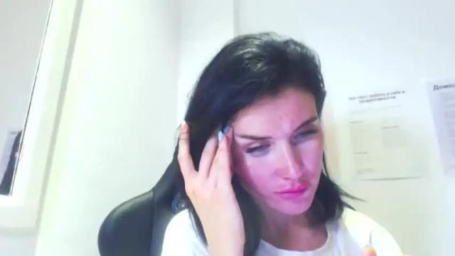 Image 6 of angelina___jolie Stream on Chaturbate on 14 months ago