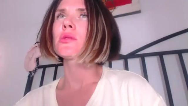 Thumbnail 1, angelina___jolie's Stream at Chaturbate, 12 months ago