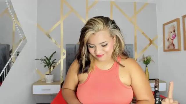 Image 2 of angelina_castro12 Stream on Chaturbate on 12 months ago