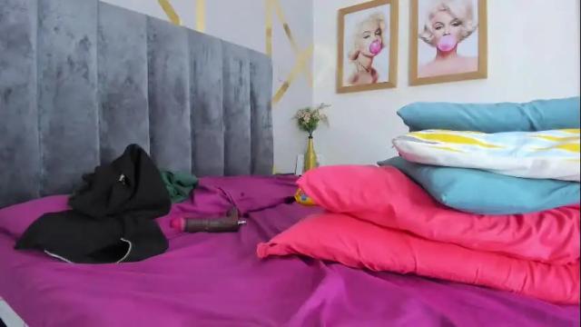 Image 11 of angelina_castro12 Stream on Chaturbate on 13 days ago
