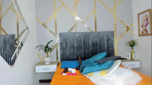 Image 2 of angelina_castro12 Stream on Chaturbate on 1 month ago