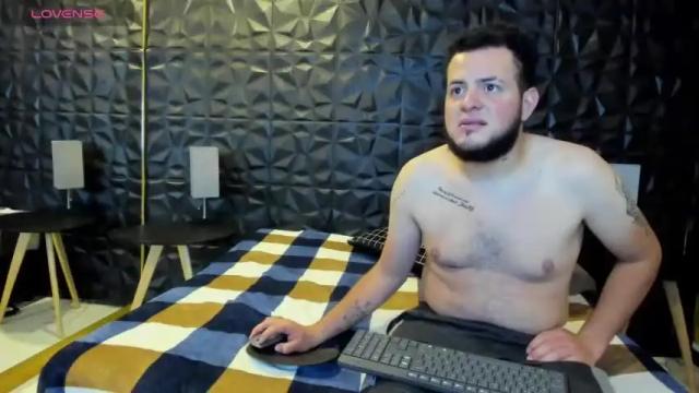 Image 7 of angelina_francesco Stream on Chaturbate on 13 months ago