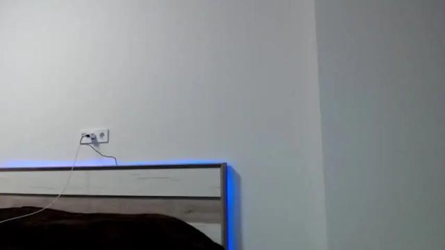 Image 2 of angelina_jolie_18 Stream on Chaturbate on 14 months ago