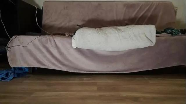 Image 12 of angelinalov Stream on Chaturbate on 3 months ago