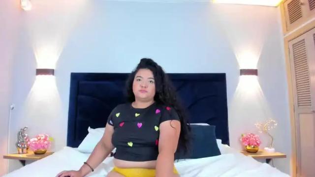 Image 12 of angelinanoir Stream on Chaturbate on 23 months ago