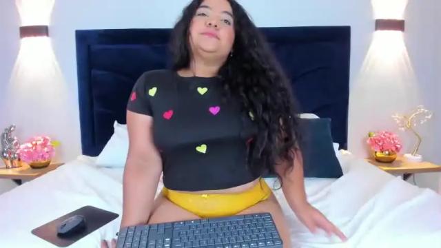 Image 3 of angelinanoir Stream on Chaturbate on 23 months ago