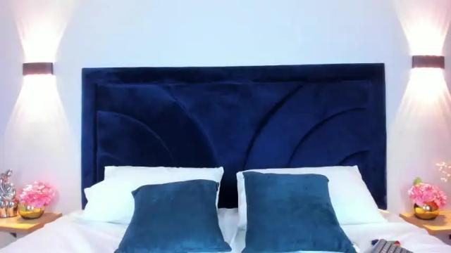 Image 12 of angelinanoir Stream on Chaturbate on 23 months ago