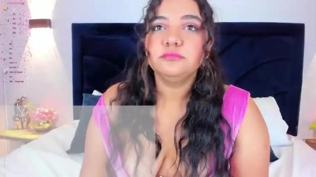 Image 7 of angelinanoir Stream on Chaturbate on 23 months ago