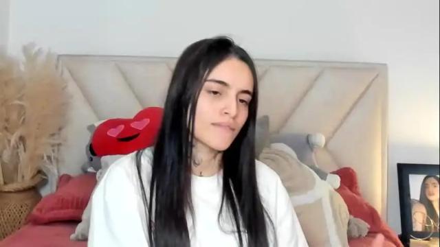 Image 7 of angeline__smith Stream on Chaturbate on 10 days ago