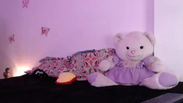 Image 2 of angeline_foster Stream on Chaturbate on 14 months ago