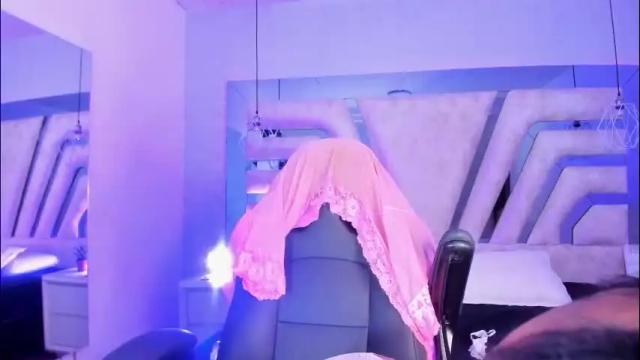 Image 6 of angelineheet Stream on Chaturbate on 2 months ago