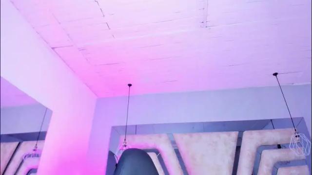 Image 12 of angelineheet Stream on Chaturbate on 1 month ago