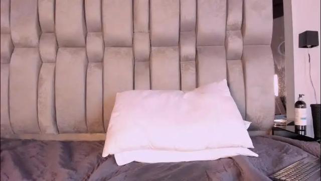 Image 7 of angelineheet Stream on Chaturbate on 1 month ago