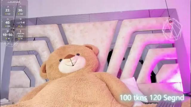 Image 12 of angelineheet Stream on Chaturbate on 17 days ago