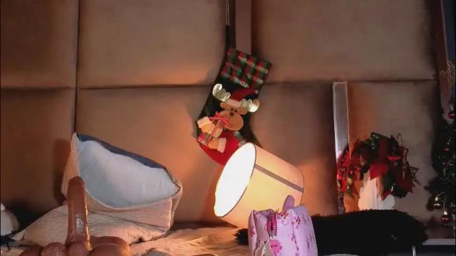 Image 2 of angelinepossy Stream on Chaturbate on 20 days ago