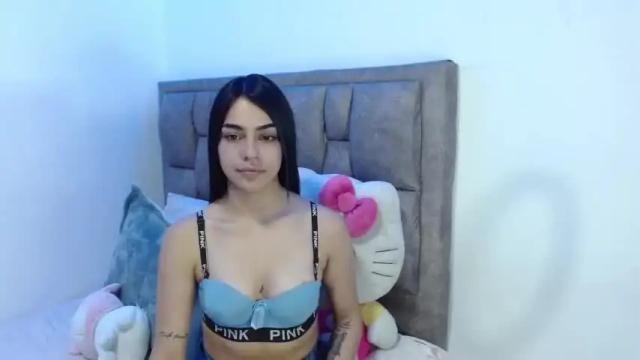 Image 3 of angelinna__ Stream on Chaturbate on 18 months ago