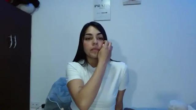 Image 7 of angelinna__ Stream on Chaturbate on 18 months ago