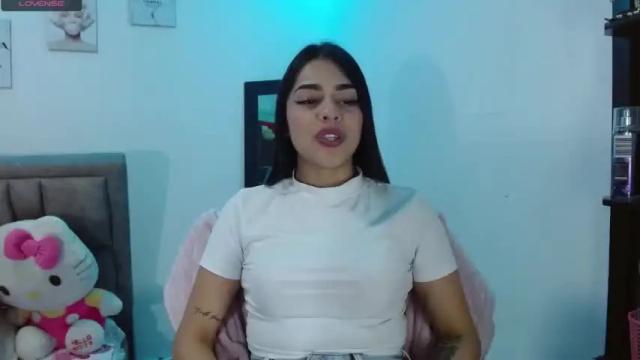 Image 11 of angelinna__ Stream on Chaturbate on 17 months ago
