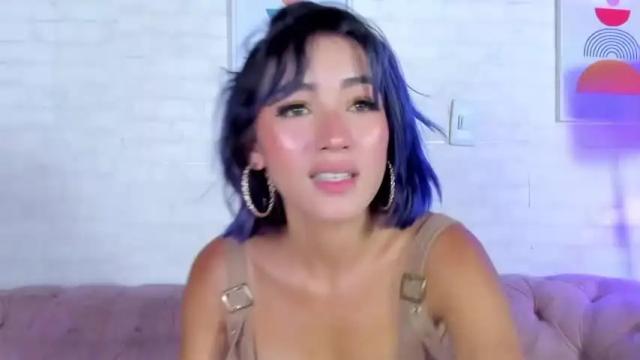 Image 6 of angelique_murphy Stream on Chaturbate on 16 months ago