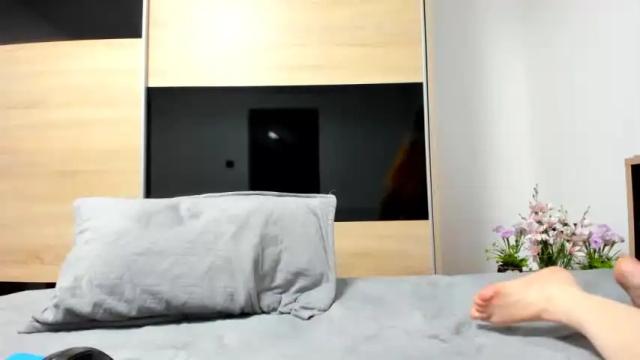 Image 3 of angell6969 Stream on Chaturbate on 15 months ago