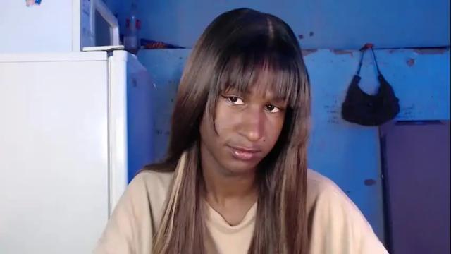 Image 2 of angell_dustt Stream on Chaturbate on 1 month ago