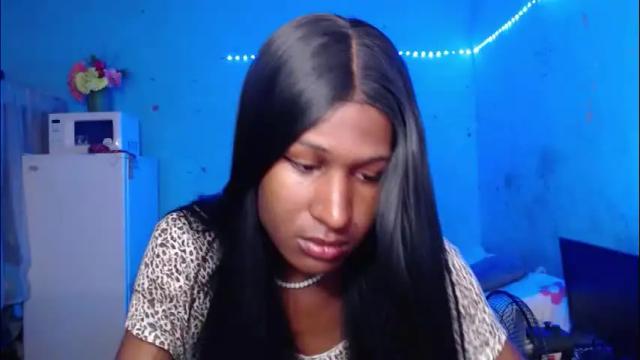 Image 3 of angell_dustt Stream on Chaturbate on 1 month ago