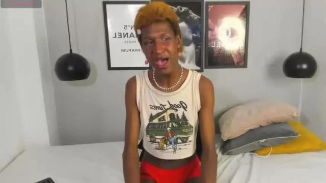 Image 3 of angell_dustt_ Stream on Chaturbate on 22 months ago