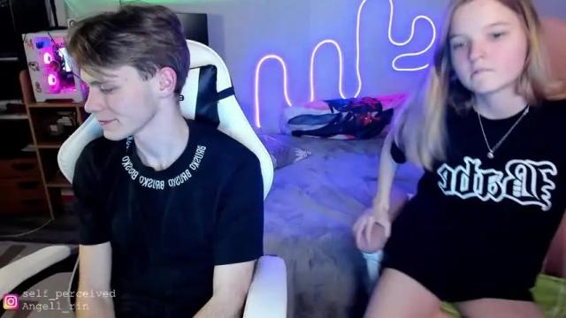 Image 2 of angell_rina Stream on Chaturbate on 17 months ago