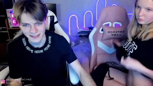 Image 4 of angell_rina Stream on Chaturbate on 17 months ago