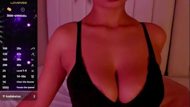 Image 4 of angellical Stream on Chaturbate on 18 days ago