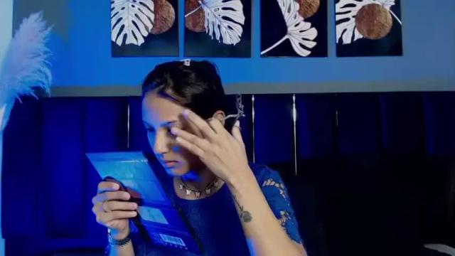 Image 4 of angelly_pink18 Stream on Chaturbate on 16 months ago