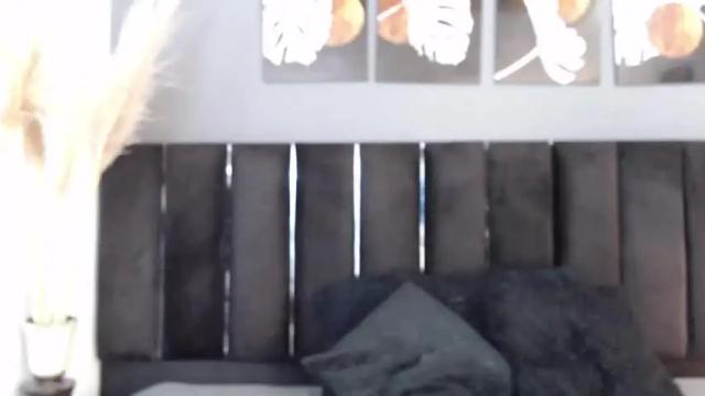 Thumbnail 3, angelly_pink18's Stream at Chaturbate, 15 months ago