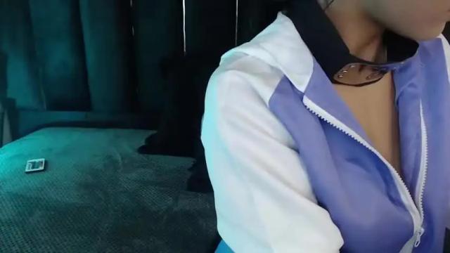 Image 6 of angelly_pink18 Stream on Chaturbate on 14 months ago