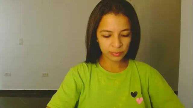 Image 2 of angelmei Stream on Chaturbate on 4 months ago