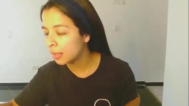 Image 3 of angelmei Stream on Chaturbate on 4 months ago
