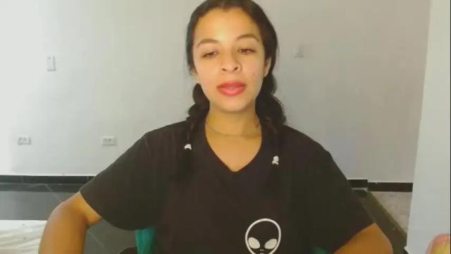 Image 6 of angelmei Stream on Chaturbate on 3 months ago