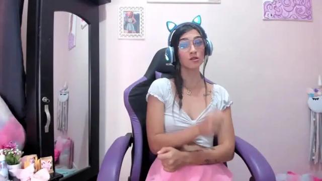 Image 2 of angelmiller_1 Stream on Chaturbate on 13 months ago